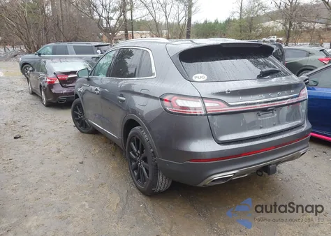 2022 Lincoln Nautilus Reserve z USA, uszkodzony, nr VIN 2LMPJ8KP8NBL01142